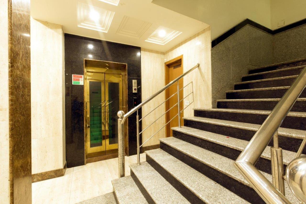 Hotel Viva Palace By Opo Нью-Делі Екстер'єр фото